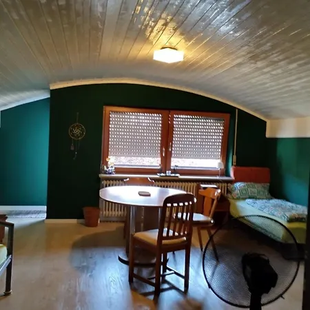 Livbiz - Issing Apartment *